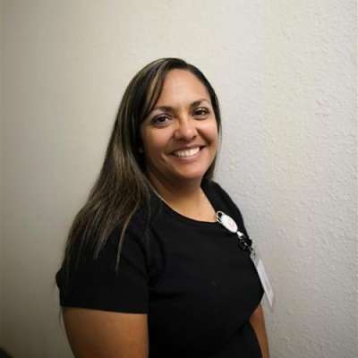 Samantha Recinos Samantha Recinos